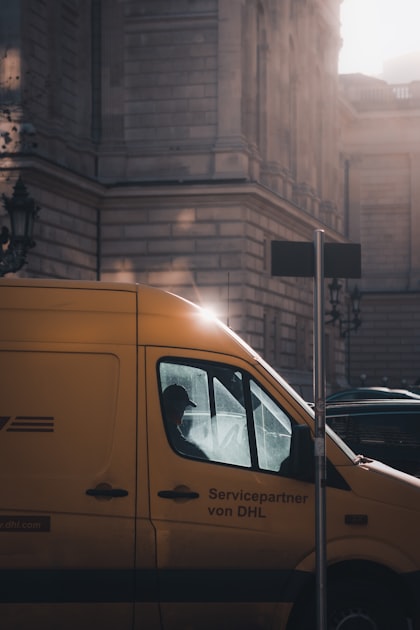 Connecting Sellers and Delivery Agents