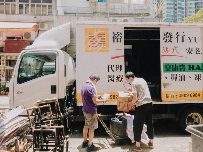 Streamlining Delivery with Loueva Logistics